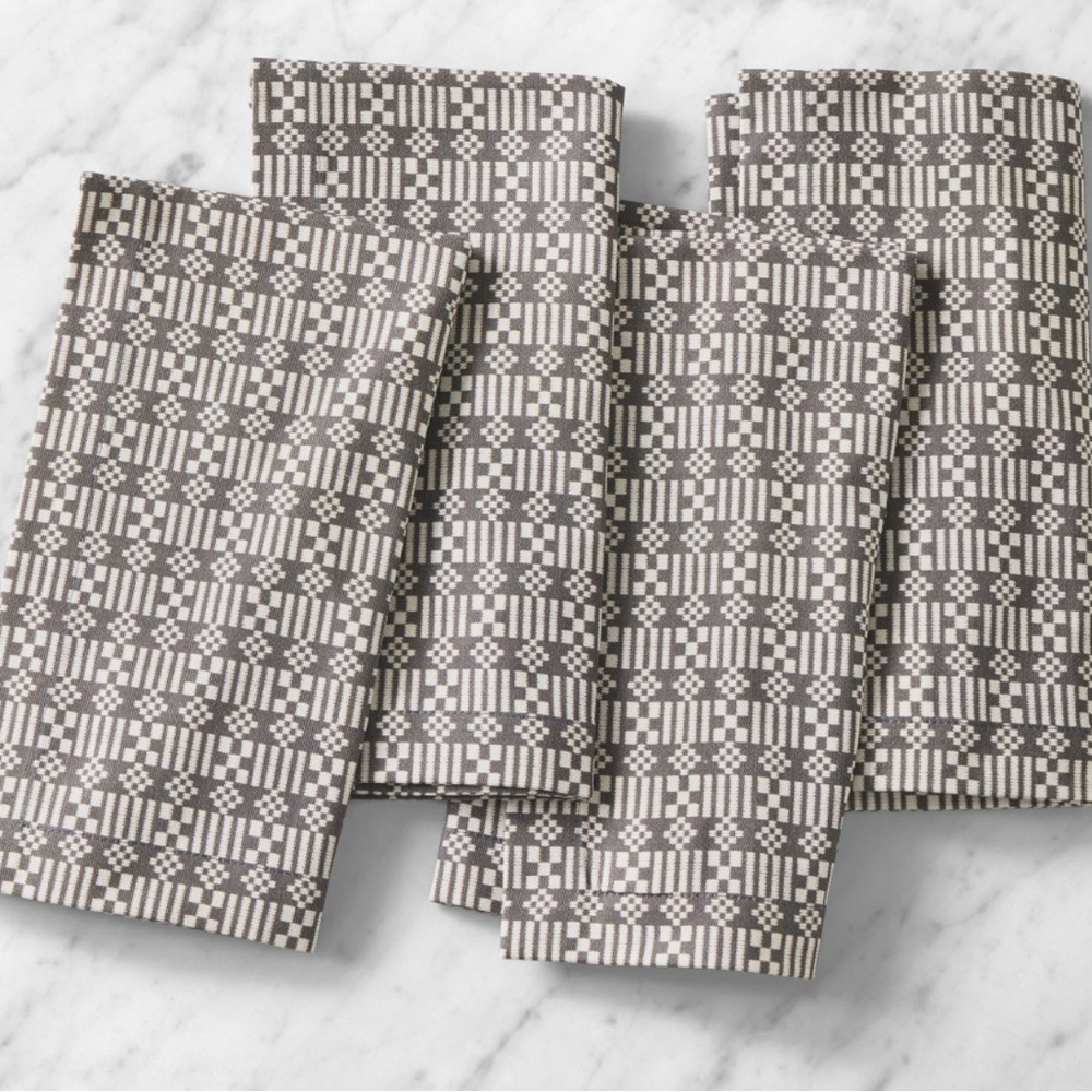 Williams Sonoma Gray and White Geometric Cotton Napkins - set of 8